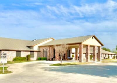 Amistad Nursing And Rehabilitation Center thumbnail 5