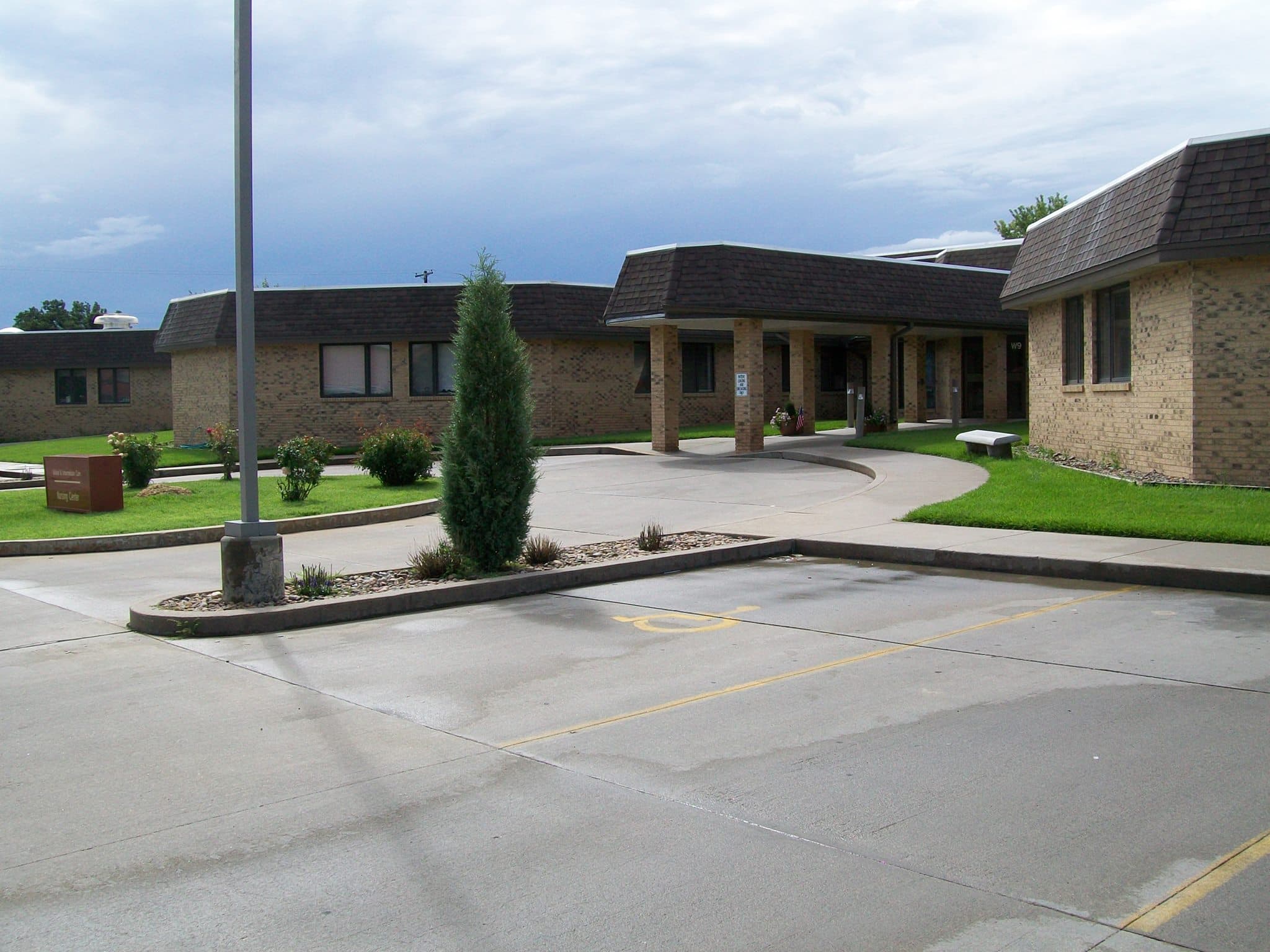 Garden Valley Retirement Village thumbnail 2
