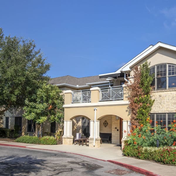 Brookdale Lakeway thumbnail 4