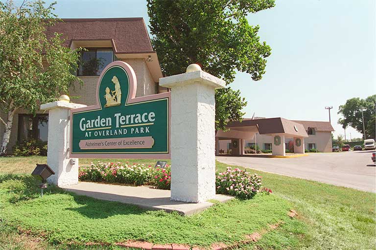 Garden Terrace At Overland Park