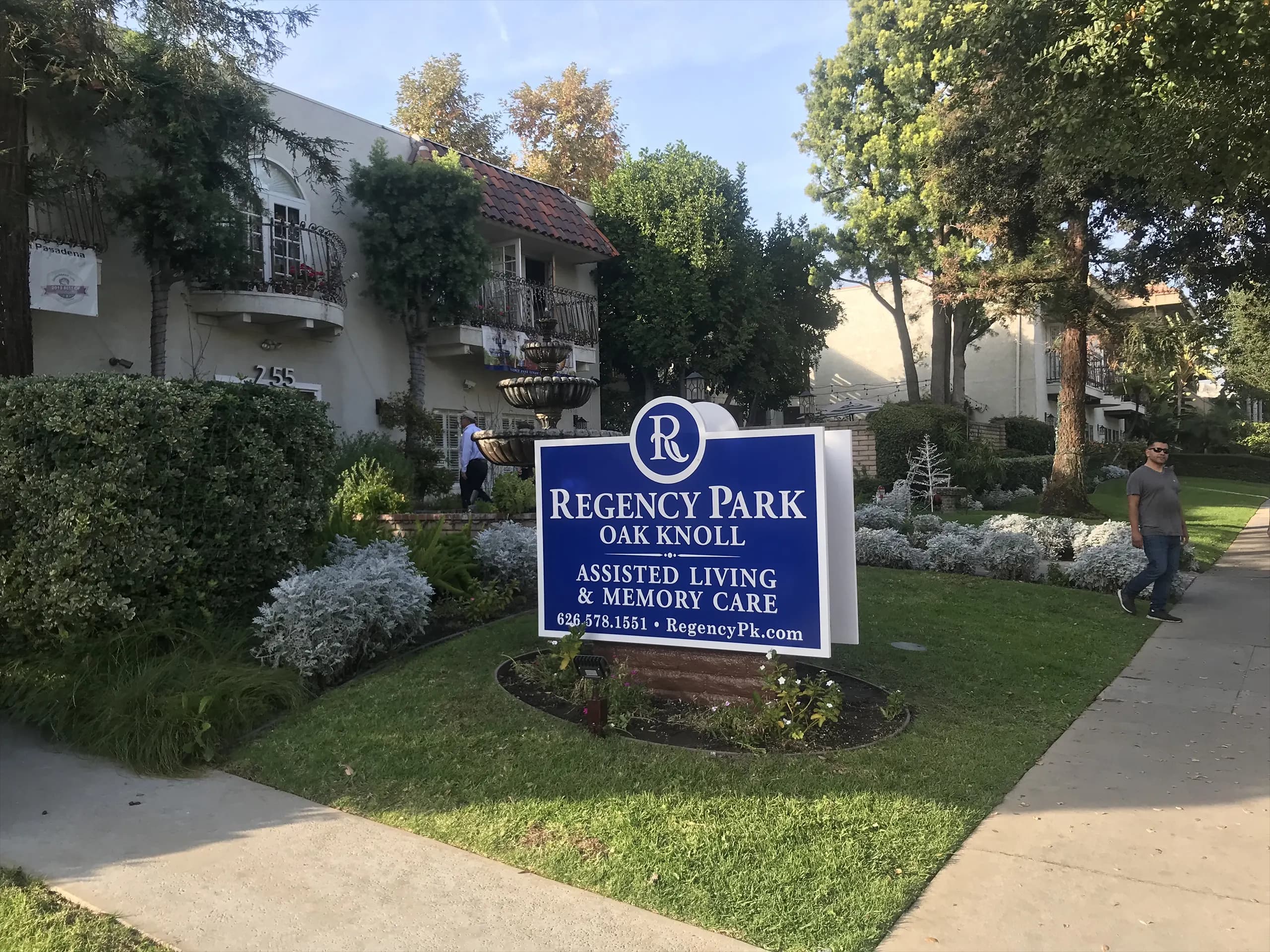 Regency Park Oak Knoll thumbnail 7