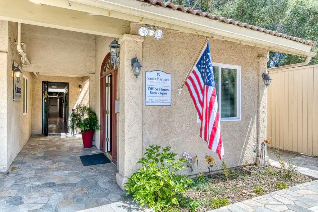 Santa Barbara Memory Care thumbnail 6