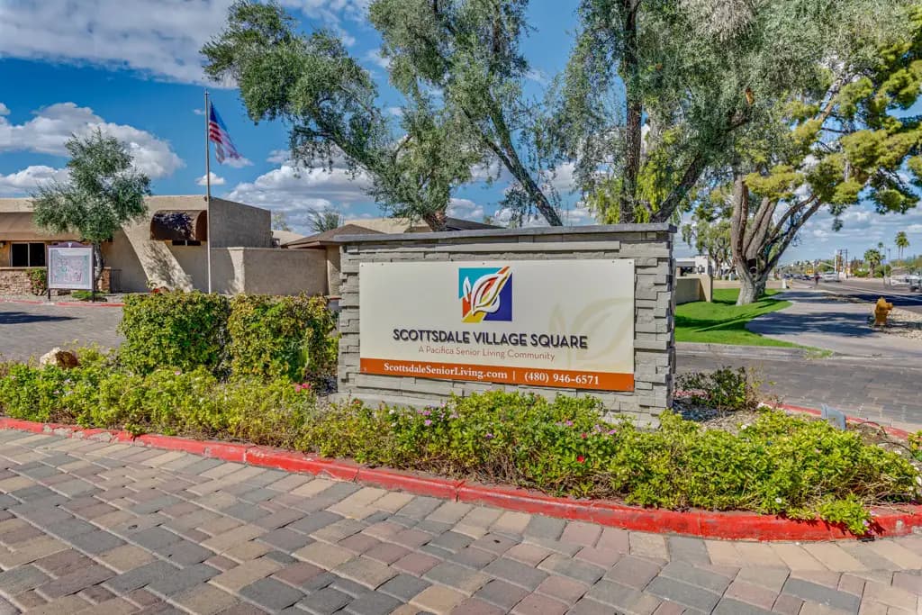 Scottsdale Village Square thumbnail 5