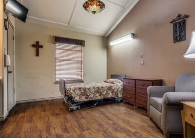 Ennis Care Center thumbnail 5