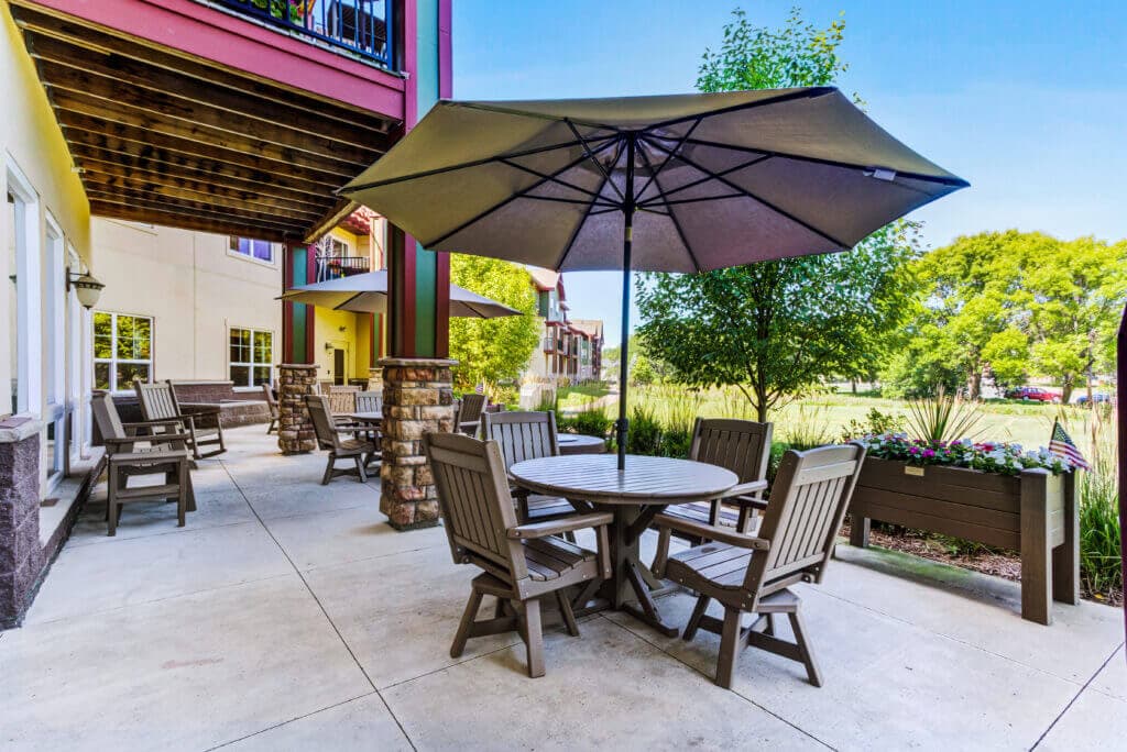 Valley Manor Care Center thumbnail 8