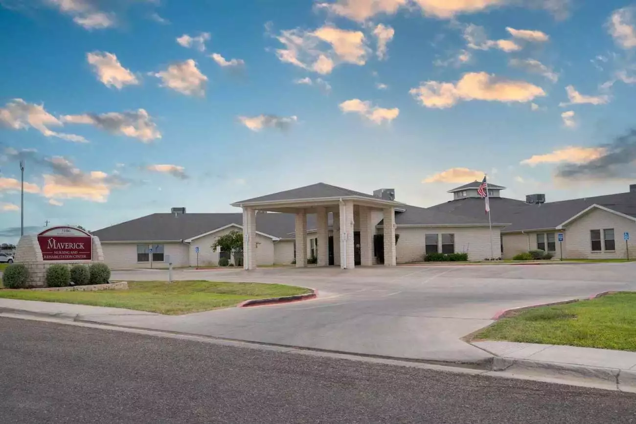 Laredo West Nursing And Rehabilitation Center thumbnail 6