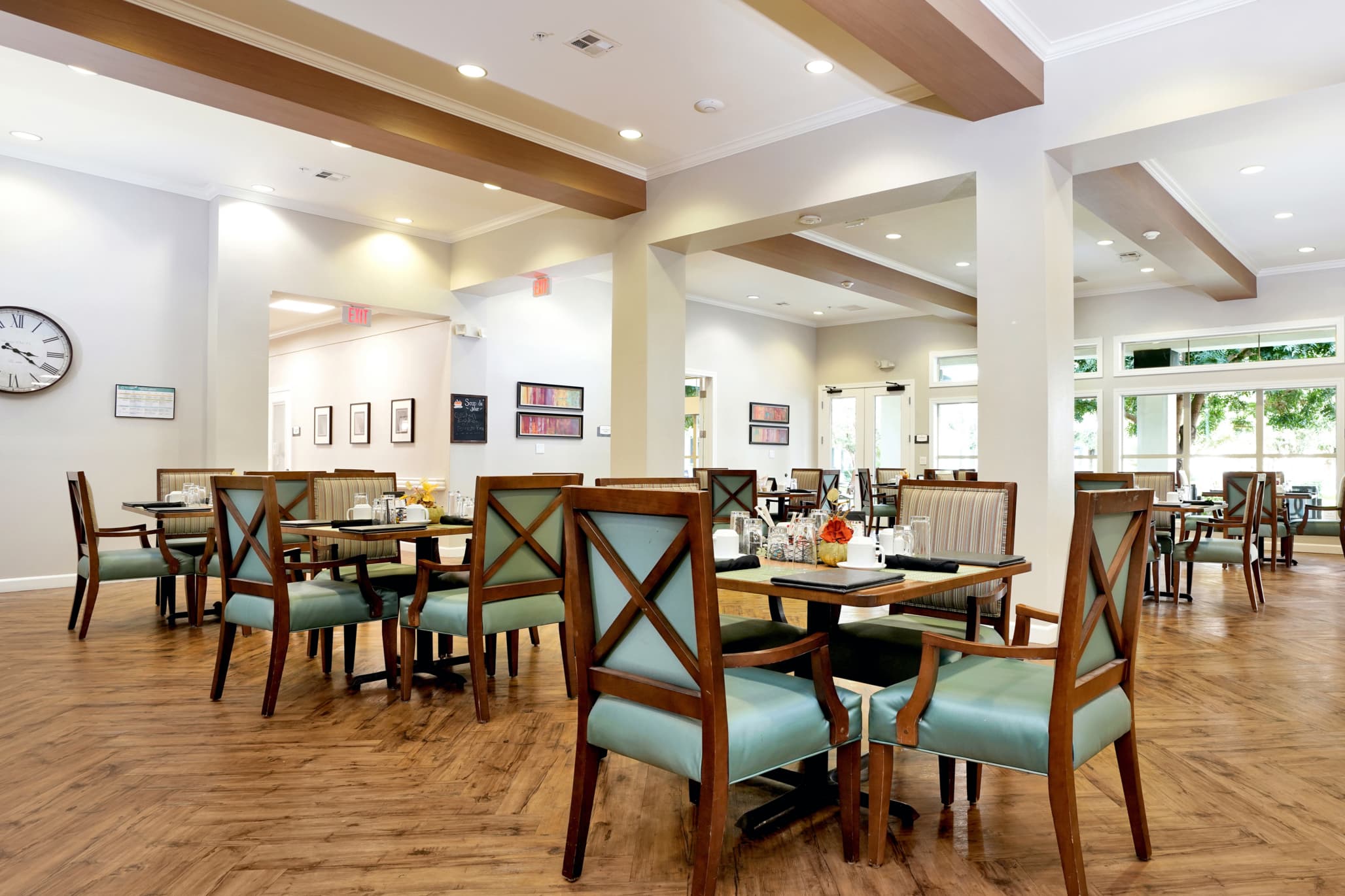 Sky Ridge Senior Living thumbnail 8